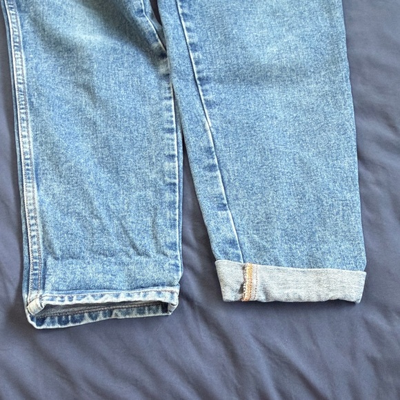 Vintage Bill Blass Classic Blue Jeans - Picture 2 of 7